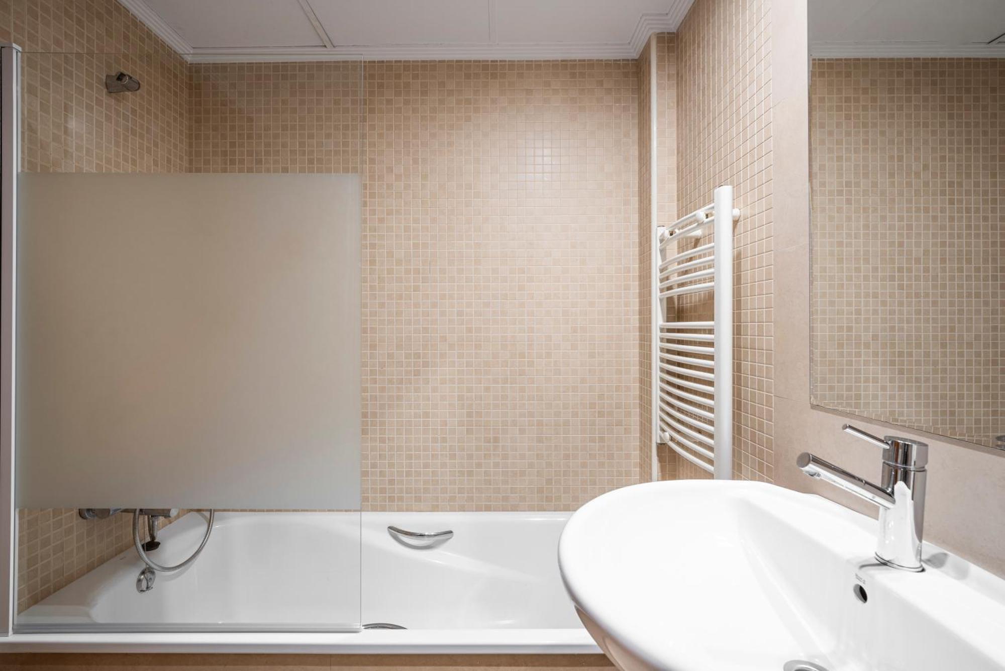 Enjoygranada Emir 3B Y Parking Apartment Exterior photo